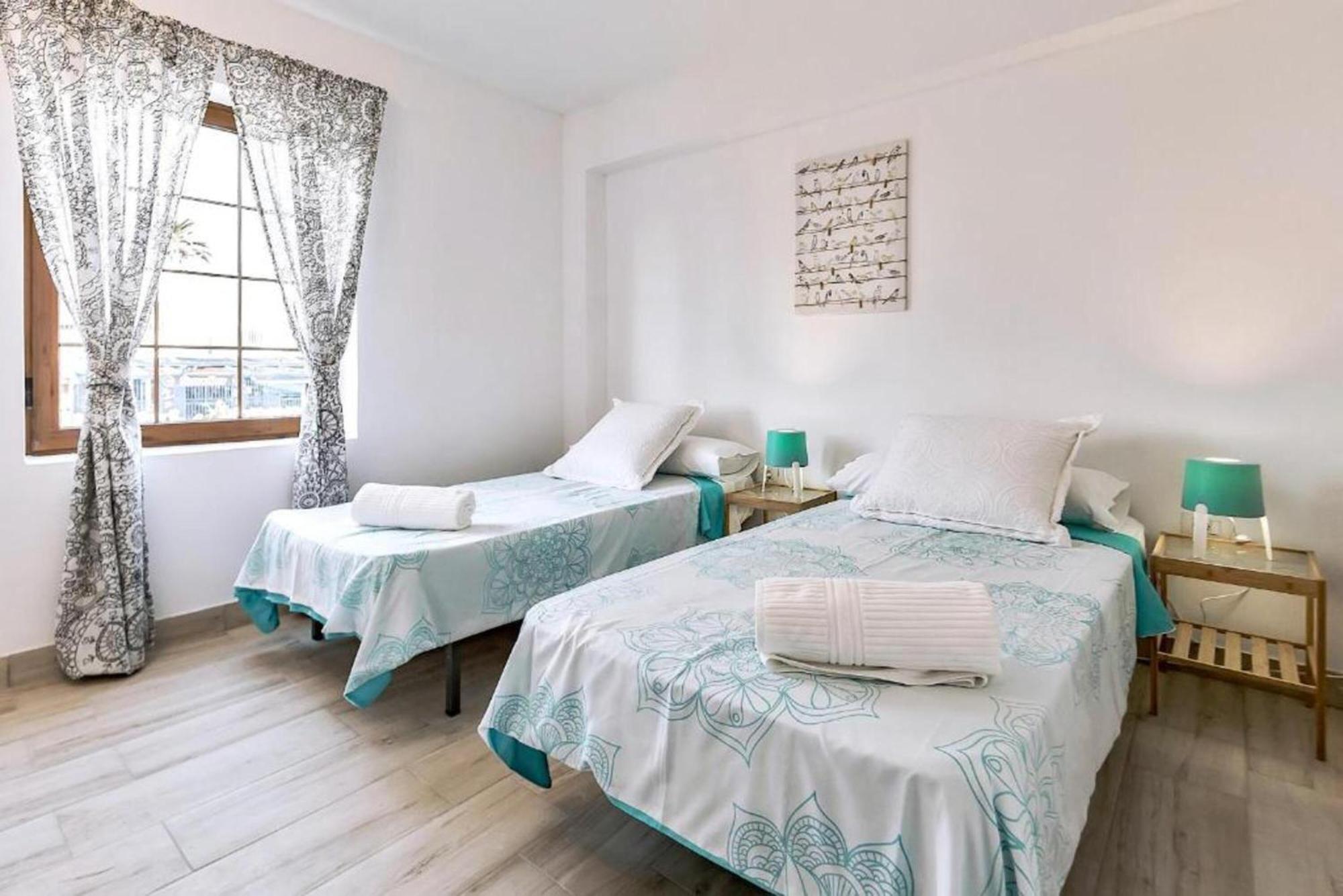 Two Bedroom Apartment In Playa De Las Americas, Free Wifi Esterno foto